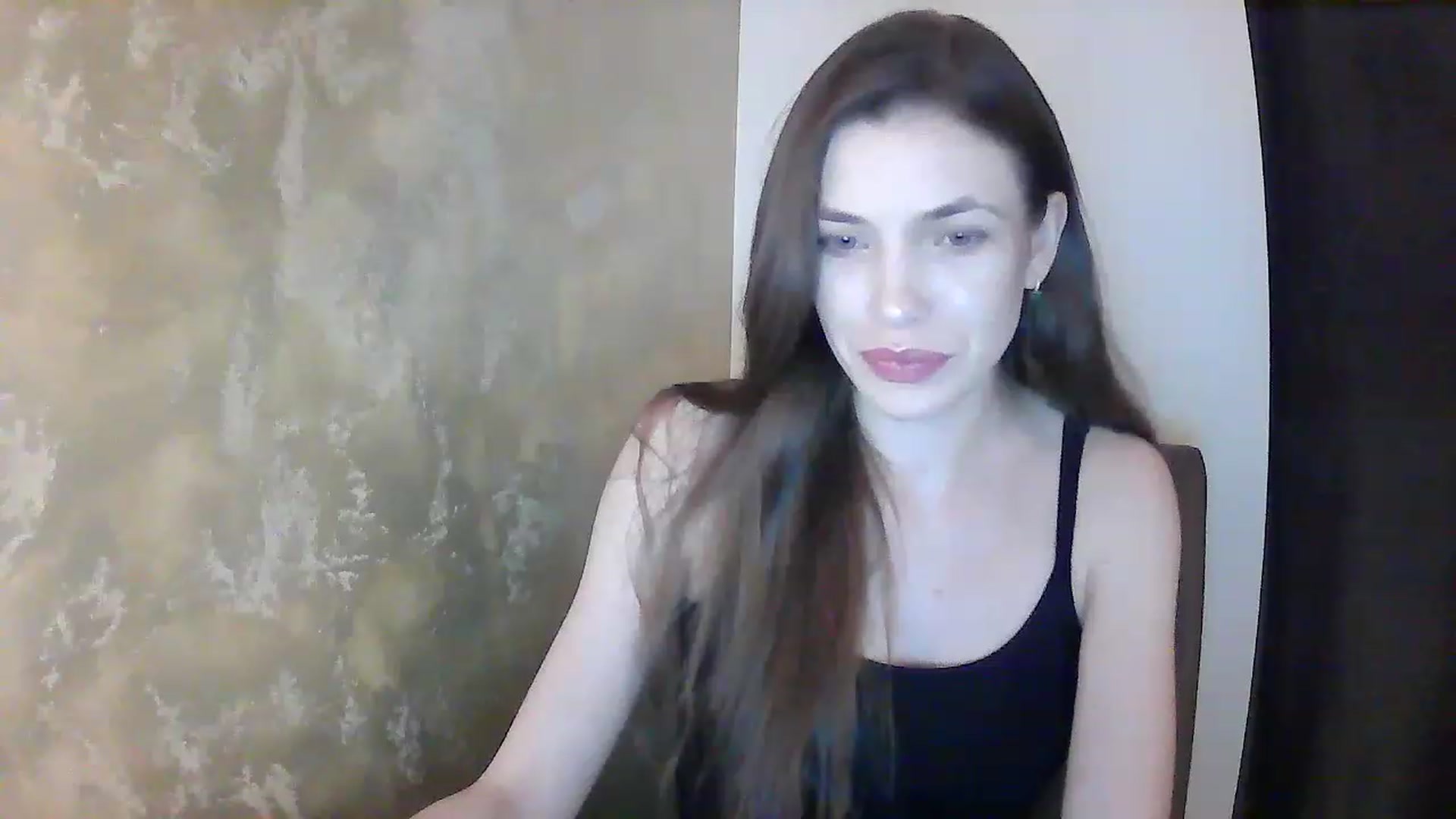 Gallery image thumbnail from GreenKittyy's myfreecams stream on, 01/16/2023, 24:28 image 18 of 20