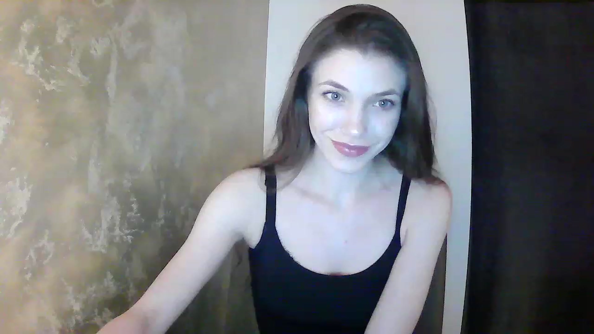Gallery image thumbnail from GreenKittyy's myfreecams stream on, 01/16/2023, 24:28 image 9 of 20