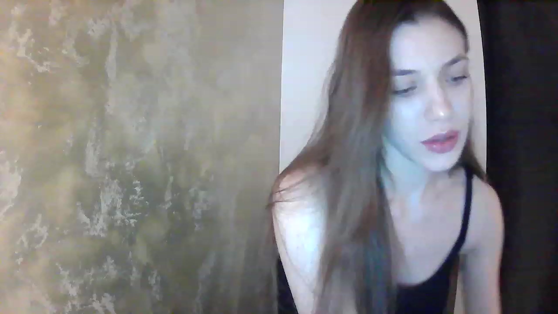 Gallery image thumbnail from GreenKittyy's myfreecams stream on, 01/16/2023, 24:28 image 15 of 20