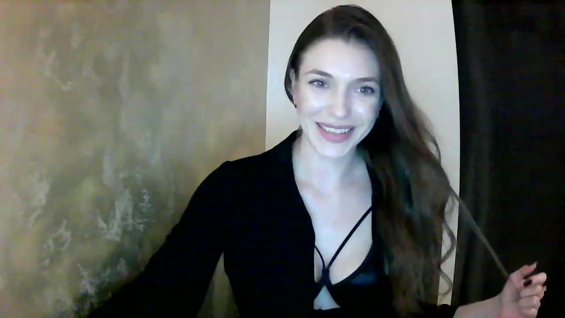 Gallery image thumbnail from GreenKittyy's myfreecams stream on, 01/16/2023, 23:04 image 6 of 20