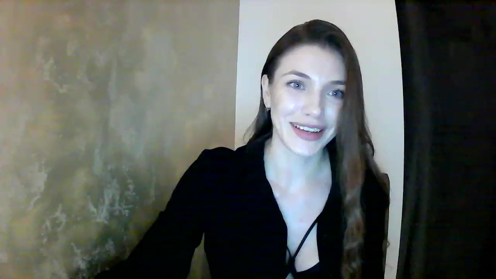 Gallery image thumbnail from GreenKittyy's myfreecams stream on, 01/16/2023, 23:04 image 4 of 20