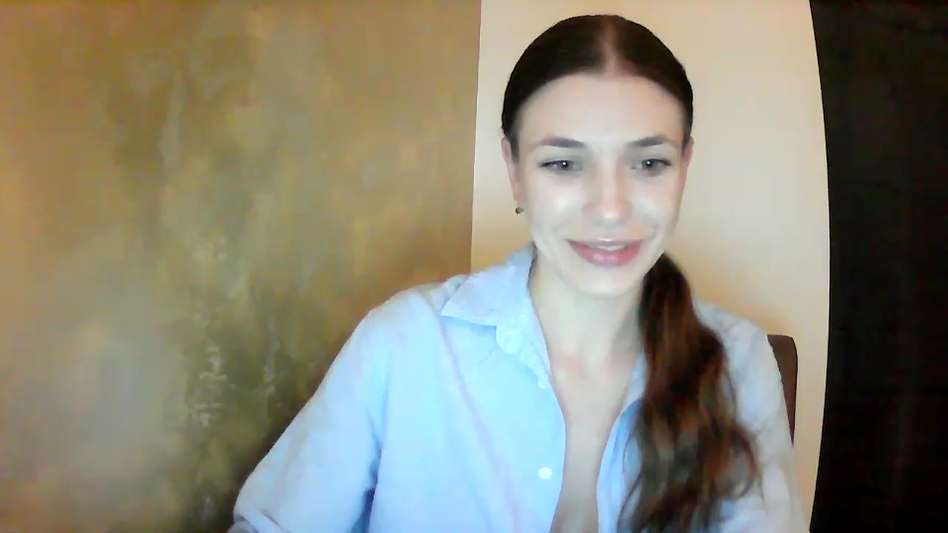 Gallery image thumbnail from GreenKittyy's myfreecams stream on, 01/17/2023, 22:24 image 19 of 20
