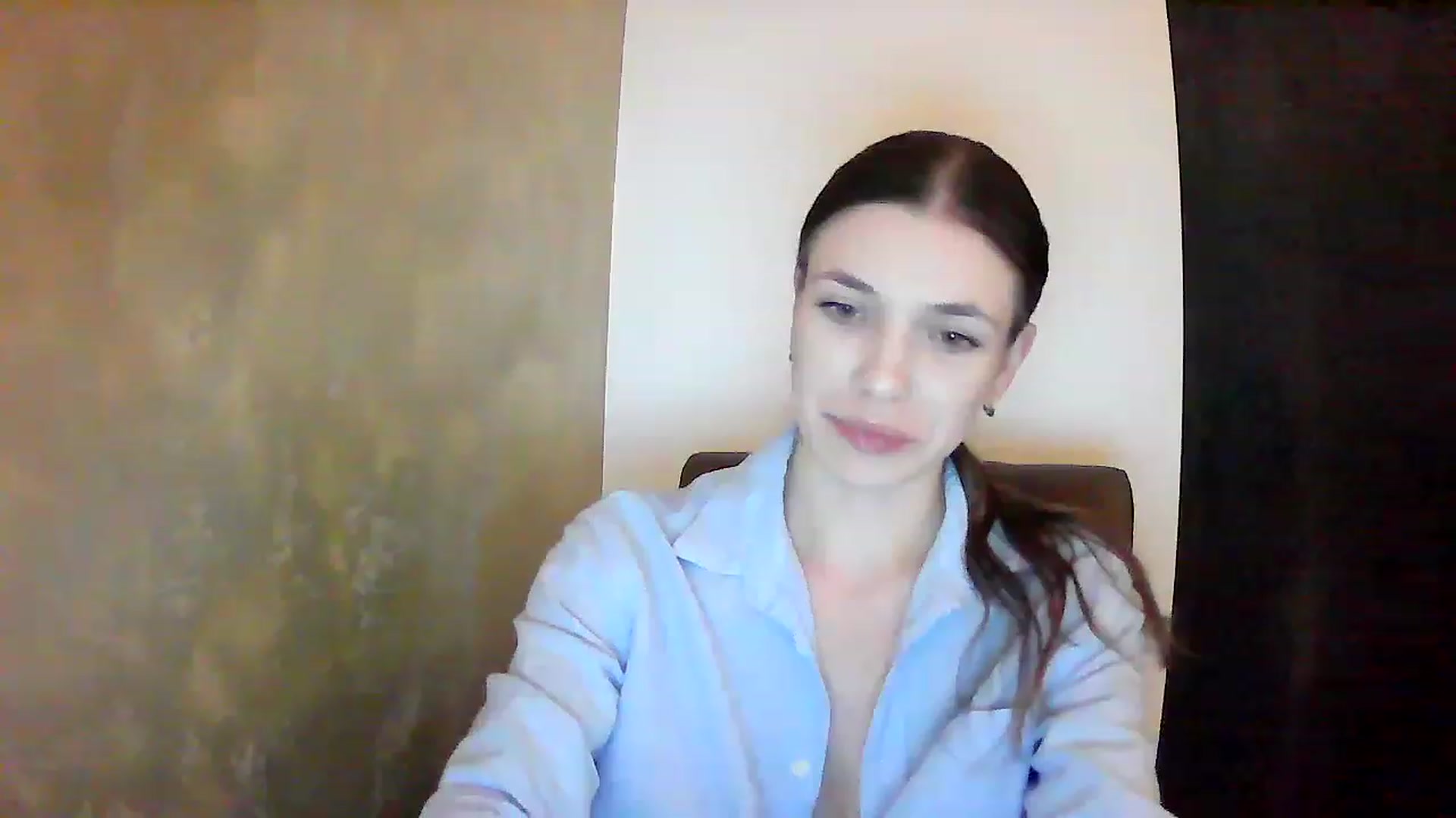 Gallery image thumbnail from GreenKittyy's myfreecams stream on, 01/17/2023, 22:24 image 1 of 20