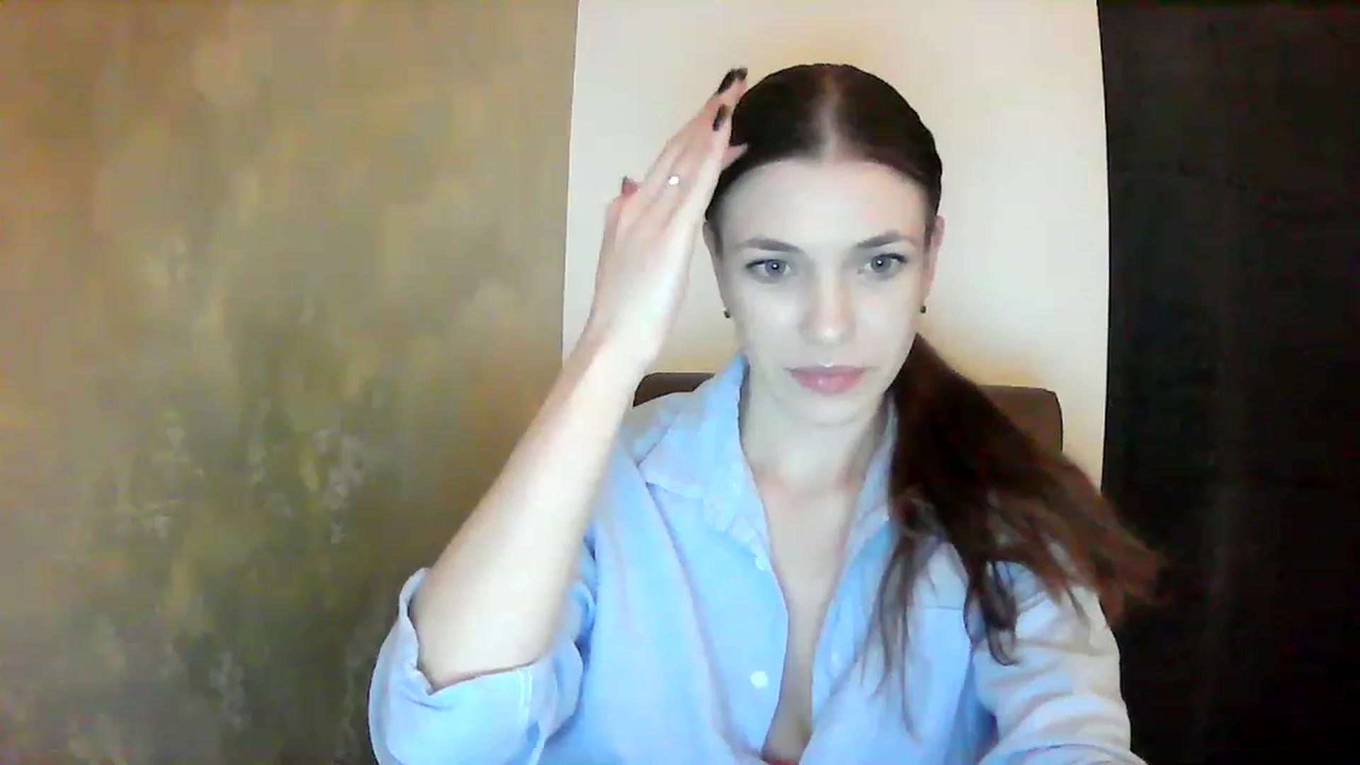 Gallery image thumbnail from GreenKittyy's myfreecams stream on, 01/17/2023, 22:24 image 8 of 20