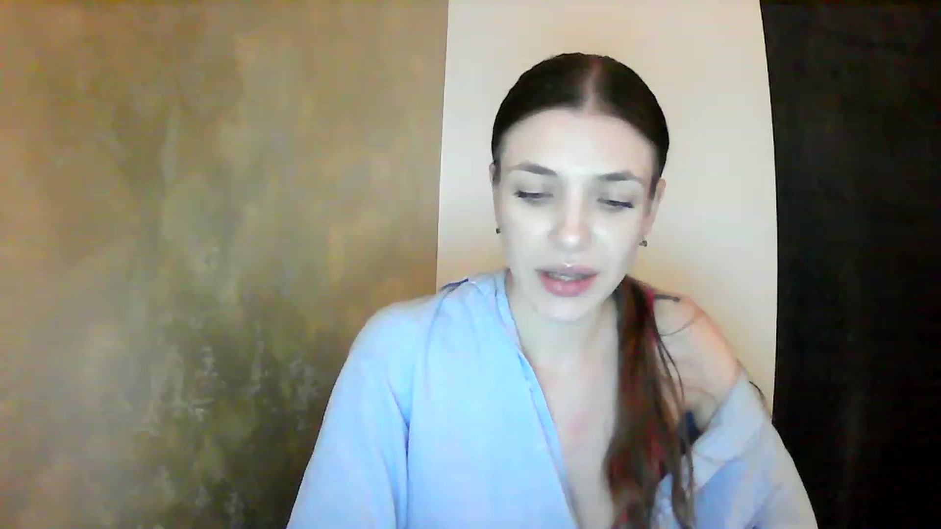 Gallery image thumbnail from GreenKittyy's myfreecams stream on, 01/17/2023, 23:43 image 15 of 20