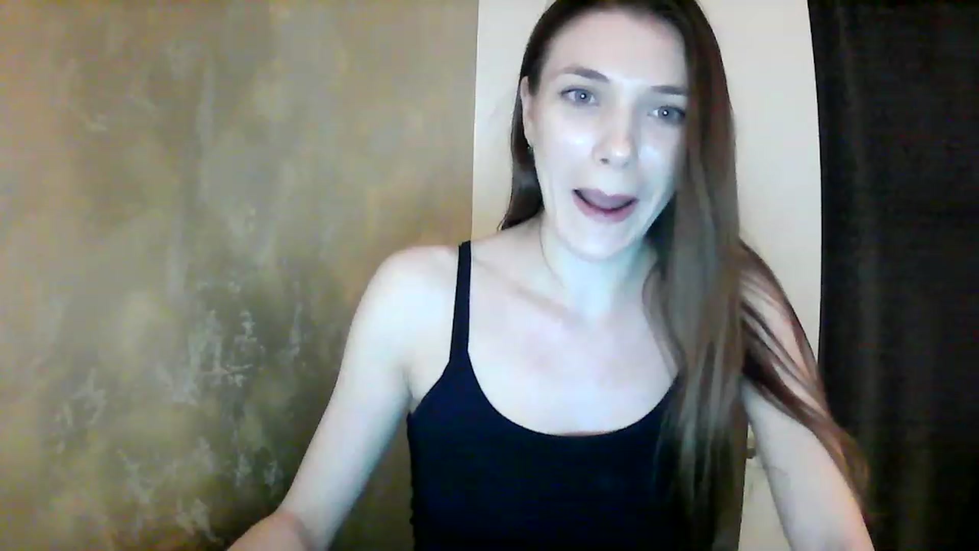 Gallery image thumbnail from GreenKittyy's myfreecams stream on, 01/20/2023, 01:16 image 9 of 20