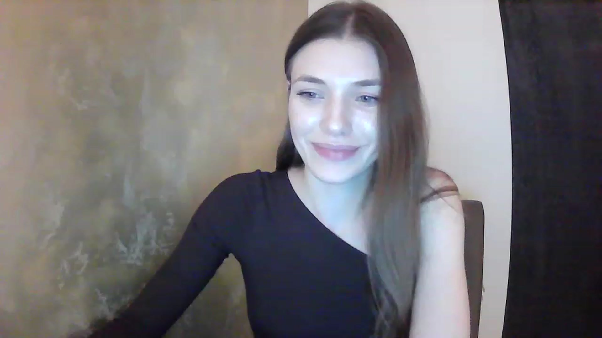 Gallery image thumbnail from GreenKittyy's myfreecams stream on, 01/21/2023, 23:57 image 15 of 20