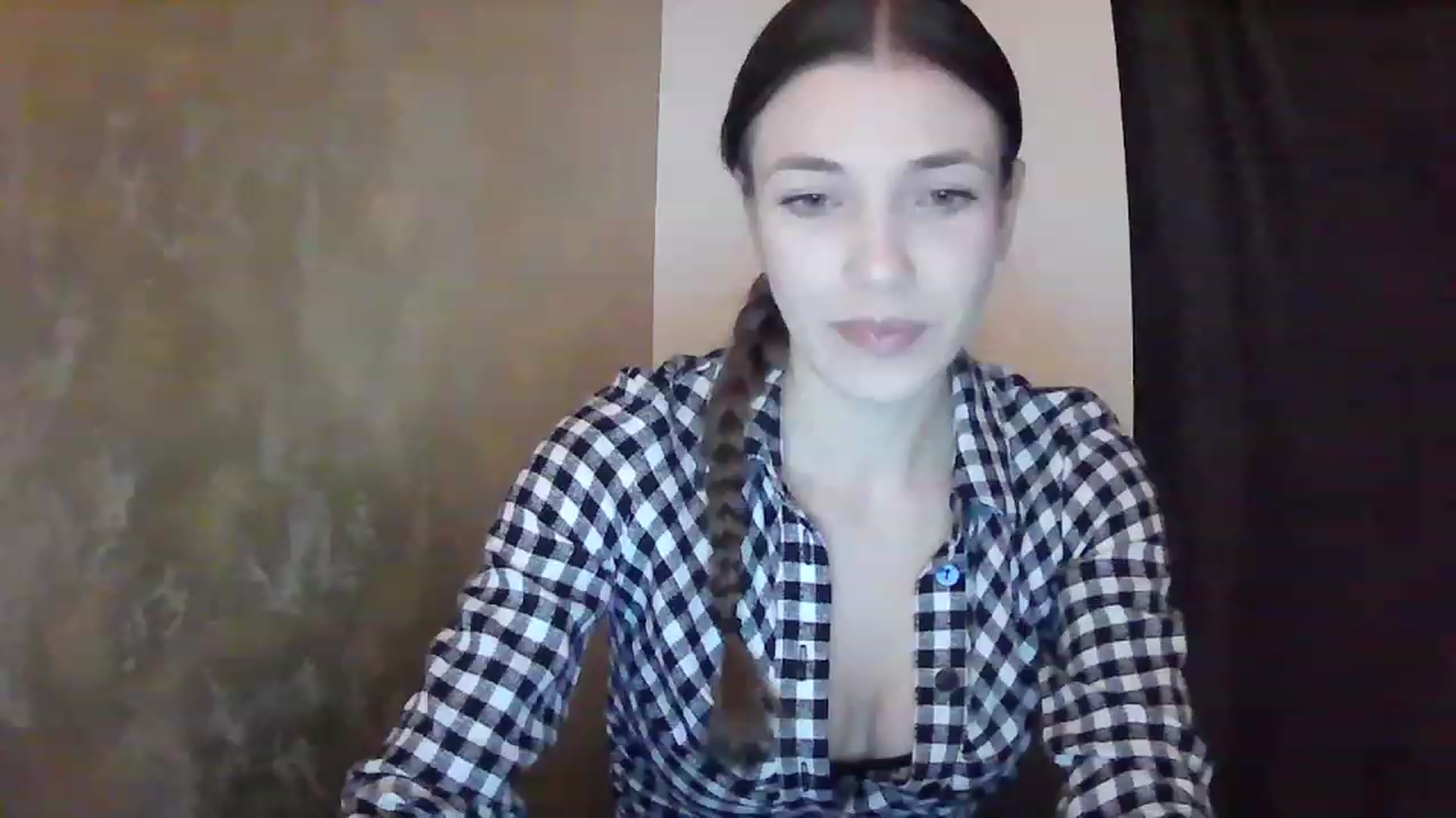 Gallery image thumbnail from GreenKittyy's myfreecams stream on, 01/26/2023, 01:07 image 1 of 20