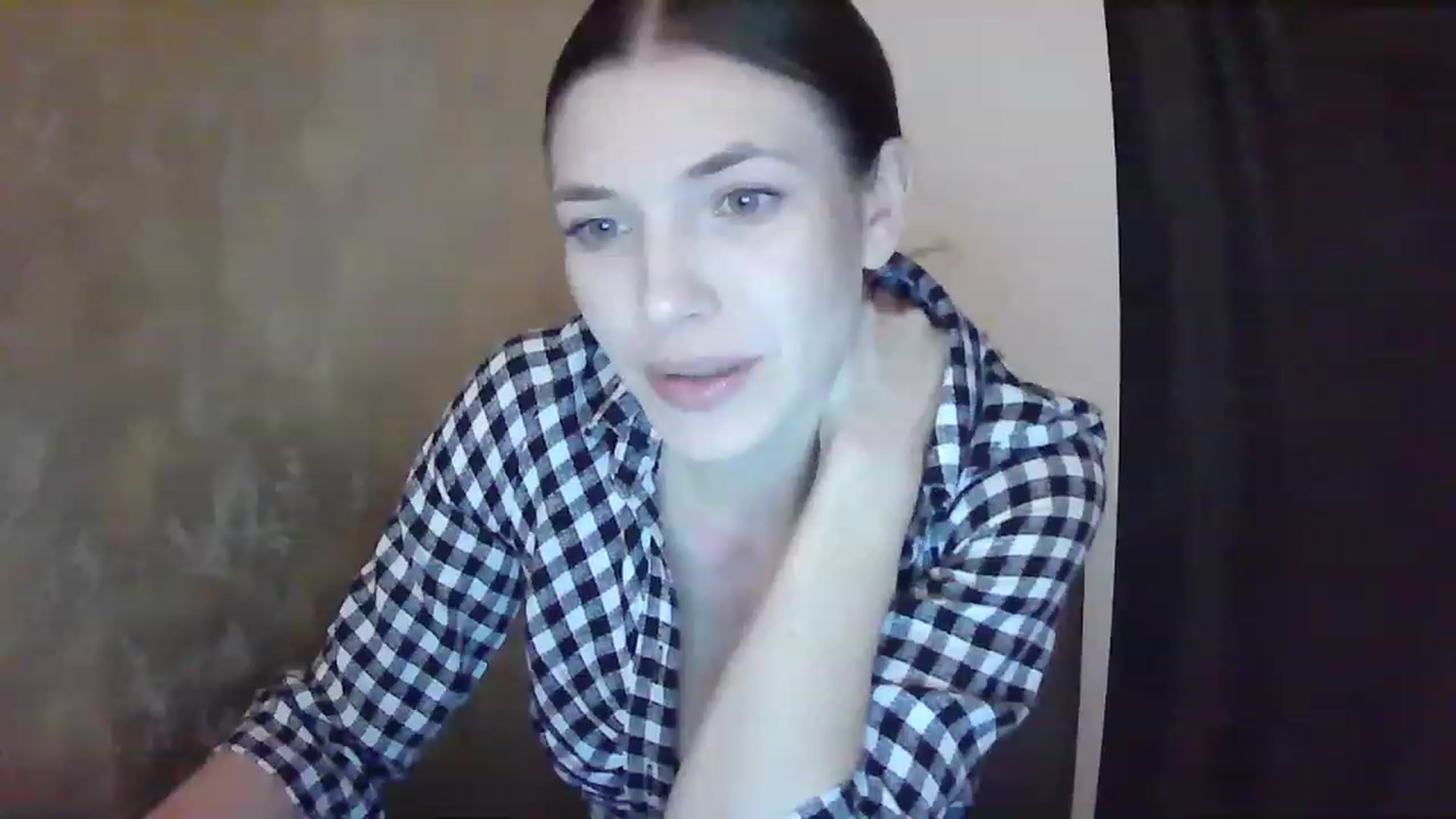 Gallery image thumbnail from GreenKittyy's myfreecams stream on, 01/26/2023, 01:07 image 9 of 20