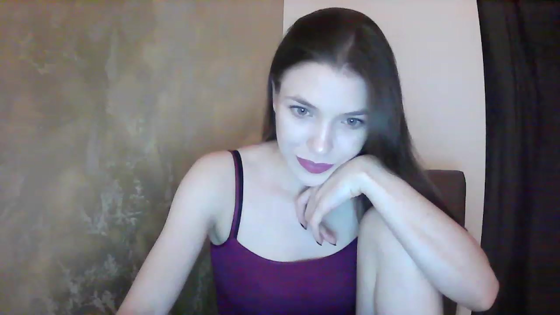 Gallery image thumbnail from GreenKittyy's myfreecams stream on, 01/27/2023, 24:03 image 7 of 20