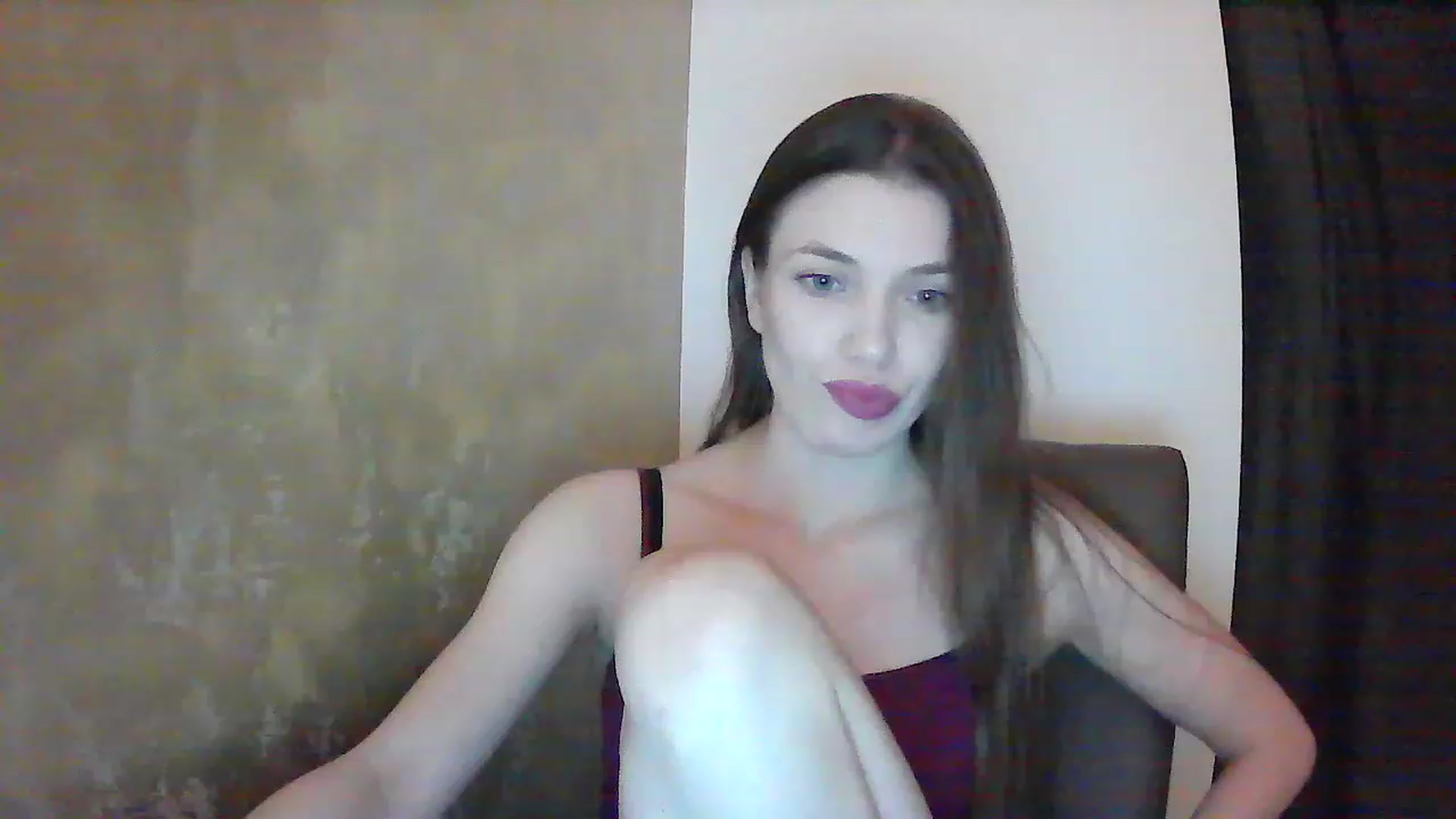 Gallery image thumbnail from GreenKittyy's myfreecams stream on, 01/27/2023, 24:03 image 10 of 20