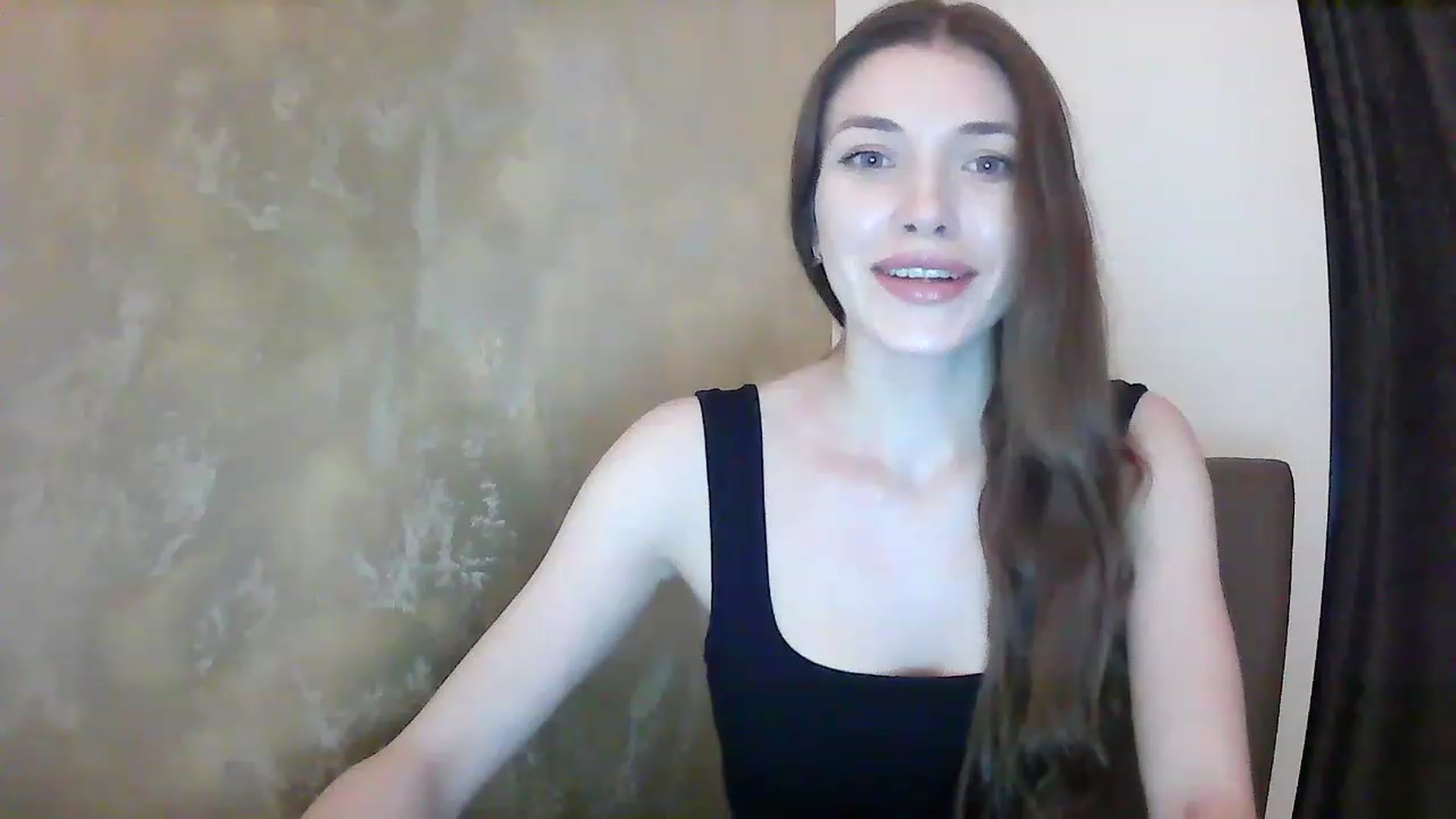 Gallery image thumbnail from GreenKittyy's myfreecams stream on, 01/29/2023, 24:01 image 3 of 20