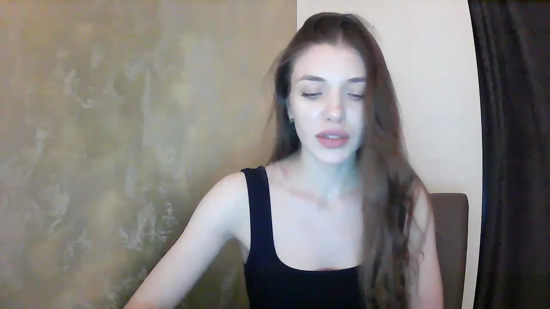 Gallery image thumbnail from GreenKittyy's myfreecams stream on, 01/29/2023, 24:01 image 10 of 20