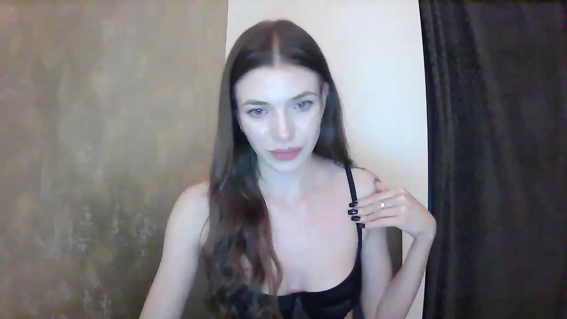 Gallery image thumbnail from GreenKittyy's myfreecams stream on, 01/29/2023, 02:32 image 3 of 20