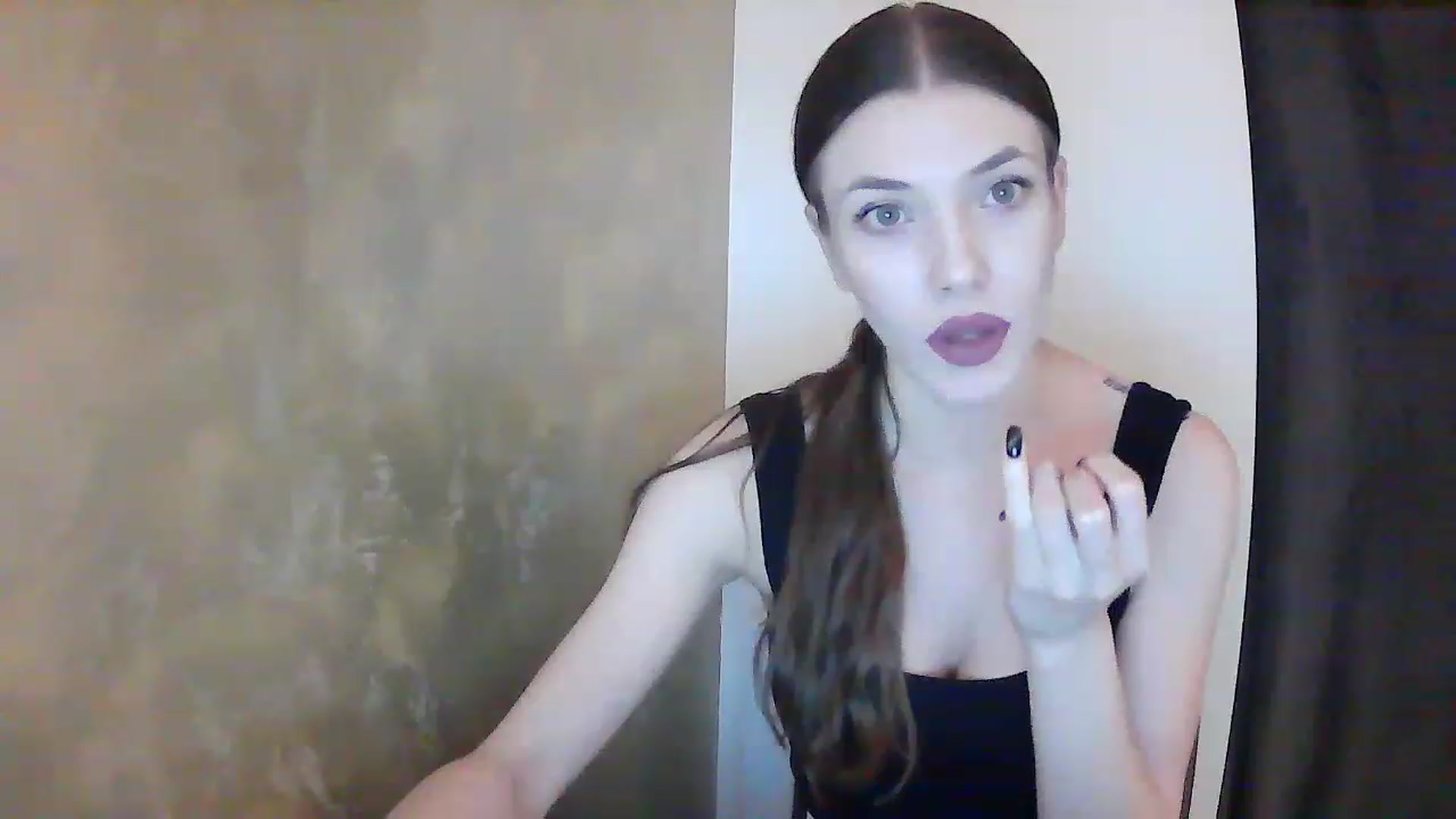 Gallery image thumbnail from GreenKittyy's myfreecams stream on, 01/30/2023, 24:52 image 13 of 20