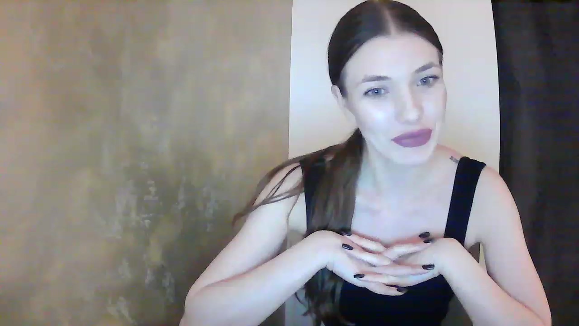 Gallery image thumbnail from GreenKittyy's myfreecams stream on, 01/30/2023, 24:52 image 12 of 20
