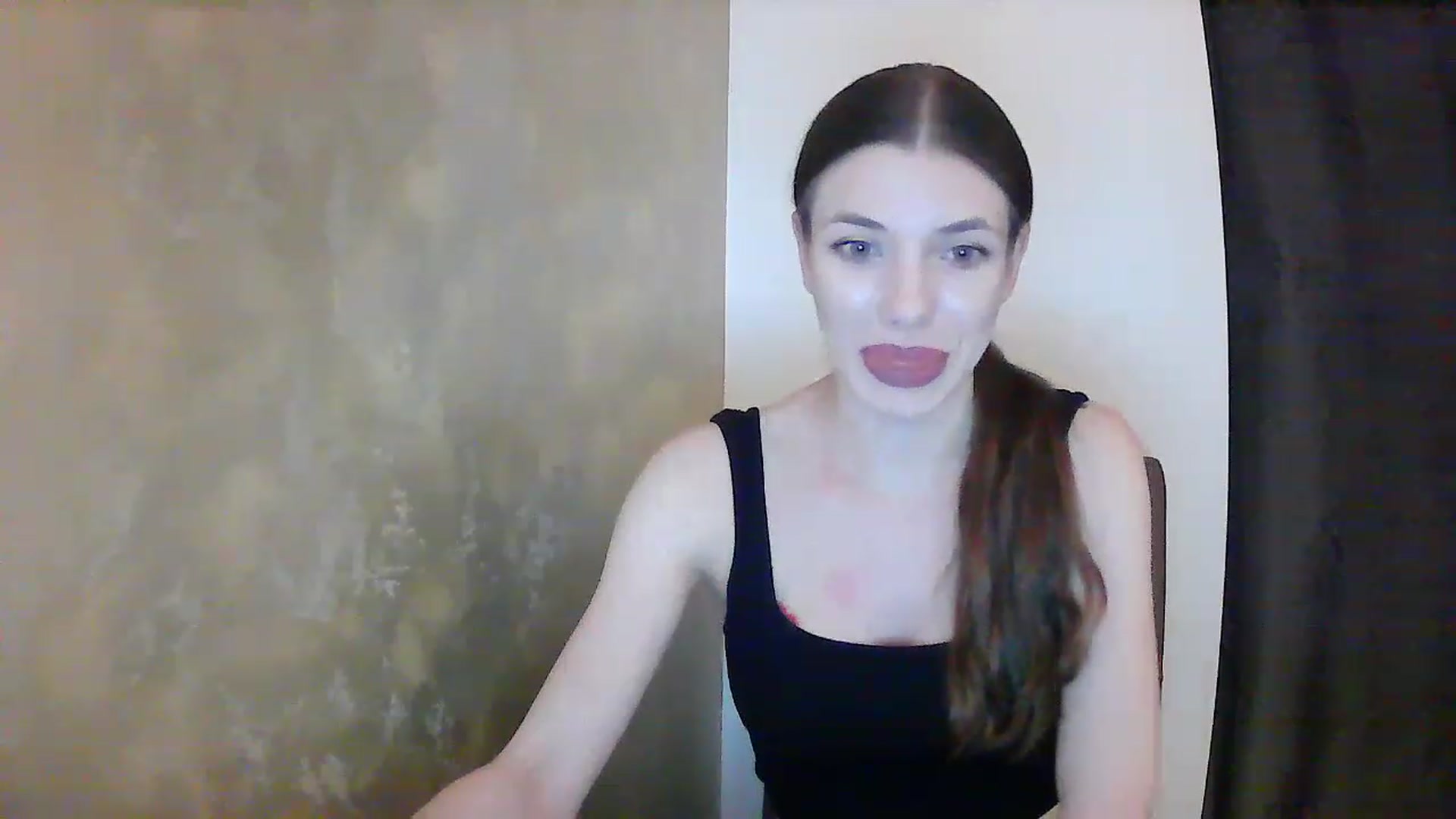 Gallery image thumbnail from GreenKittyy's myfreecams stream on, 01/30/2023, 02:50 image 14 of 20