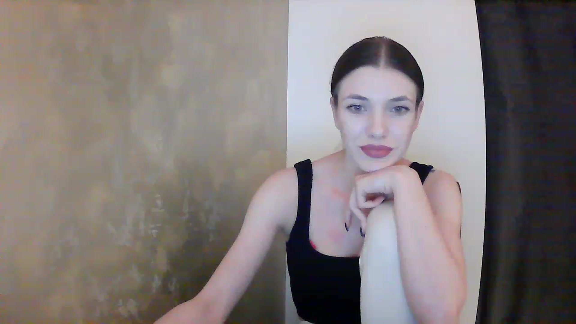 Gallery image thumbnail from GreenKittyy's myfreecams stream on, 01/30/2023, 02:50 image 12 of 20