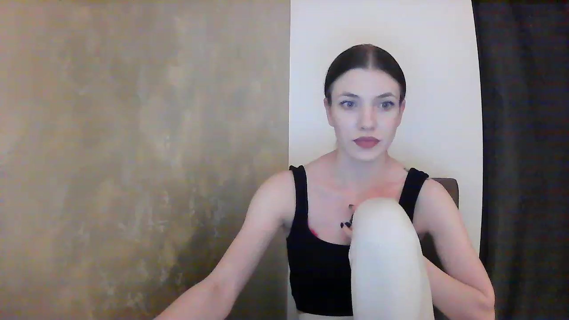 Gallery image thumbnail from GreenKittyy's myfreecams stream on, 01/30/2023, 02:50 image 6 of 20