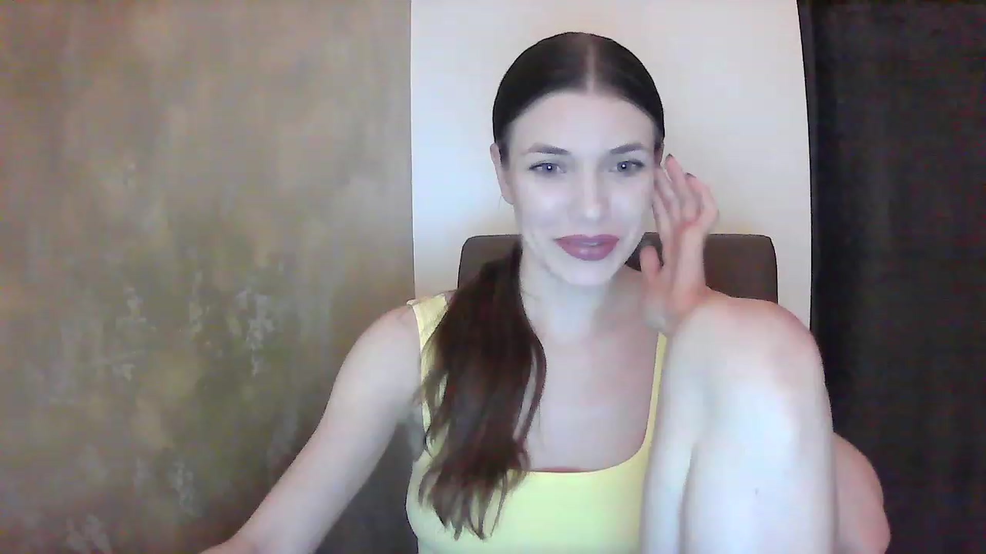 Gallery image thumbnail from GreenKittyy's myfreecams stream on, 01/31/2023, 24:50 image 11 of 20