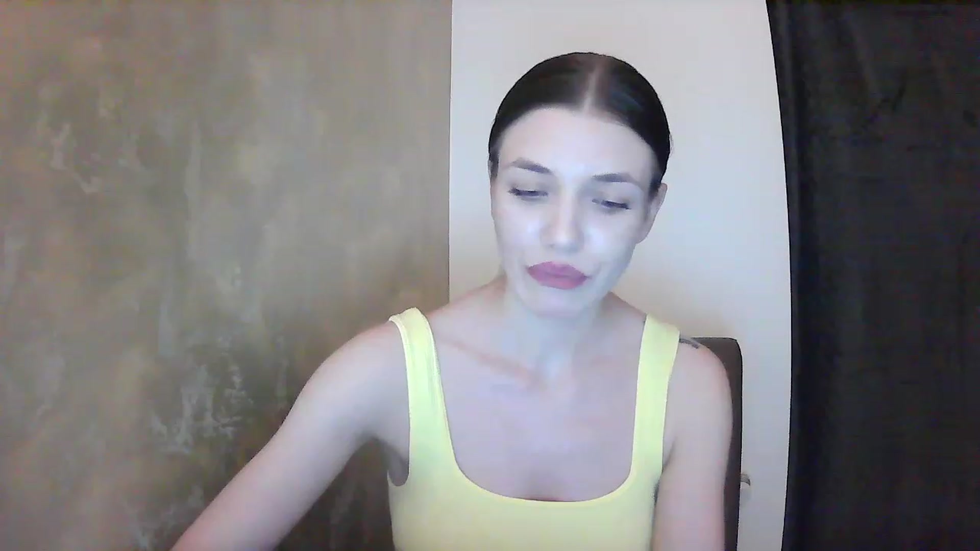 Gallery image thumbnail from GreenKittyy's myfreecams stream on, 01/31/2023, 02:25 image 15 of 20