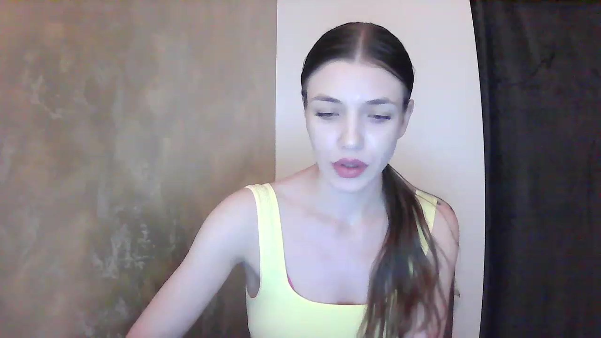Gallery image thumbnail from GreenKittyy's myfreecams stream on, 01/31/2023, 02:25 image 9 of 20