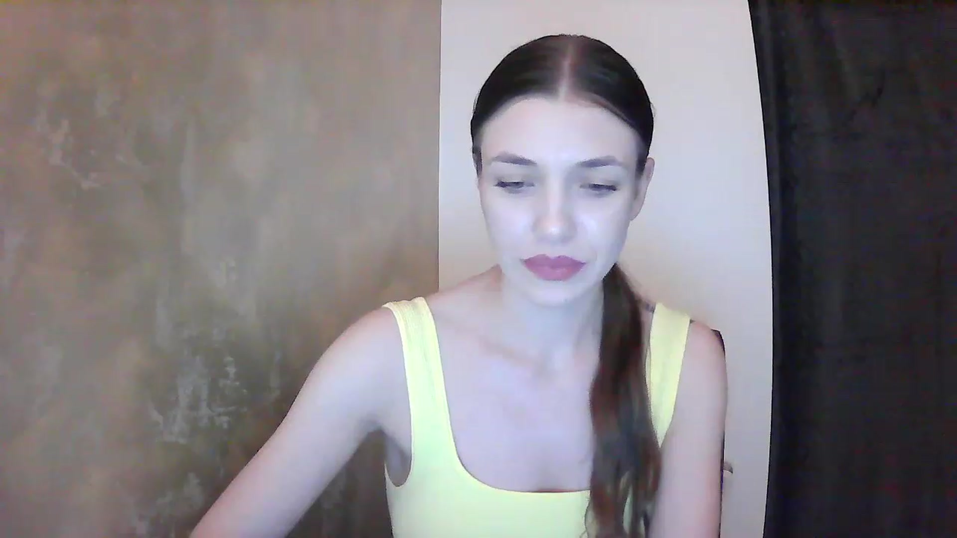 Gallery image thumbnail from GreenKittyy's myfreecams stream on, 01/31/2023, 02:25 image 4 of 20