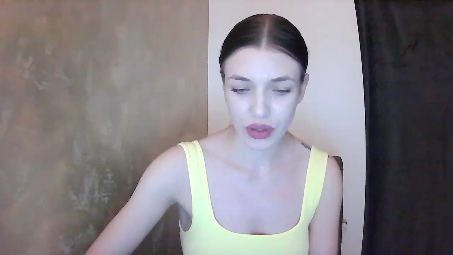 Gallery image thumbnail from GreenKittyy's myfreecams stream on, 01/31/2023, 02:25 image 5 of 20