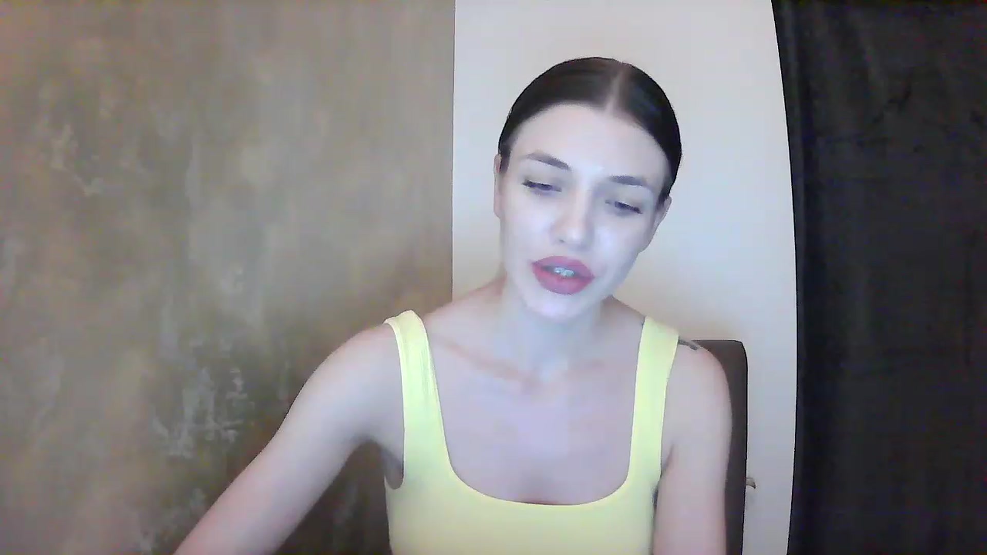 Gallery image thumbnail from GreenKittyy's myfreecams stream on, 01/31/2023, 02:25 image 16 of 20