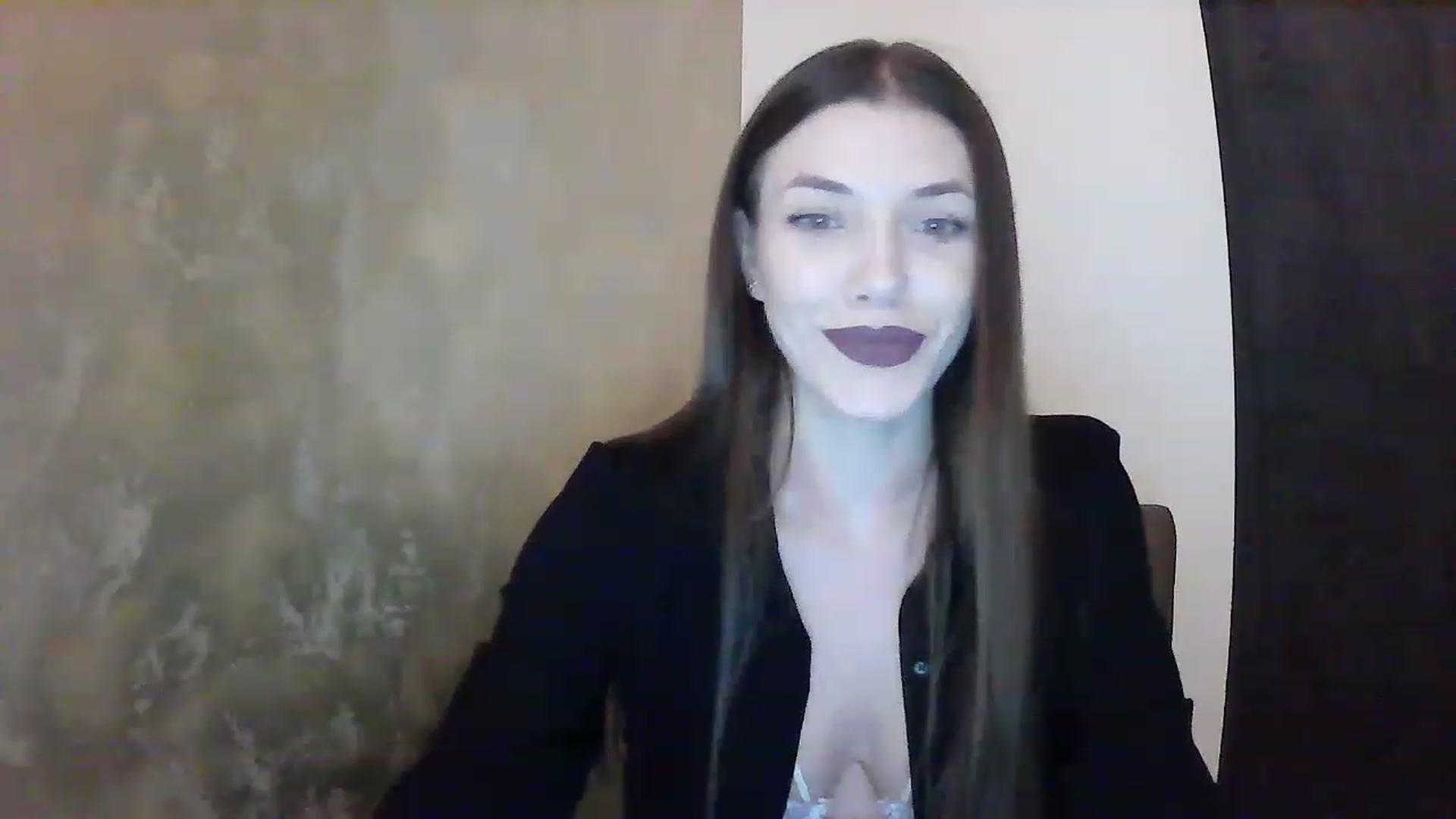 Gallery image thumbnail from GreenKittyy's myfreecams stream on, 02/02/2023, 01:40 image 2 of 20