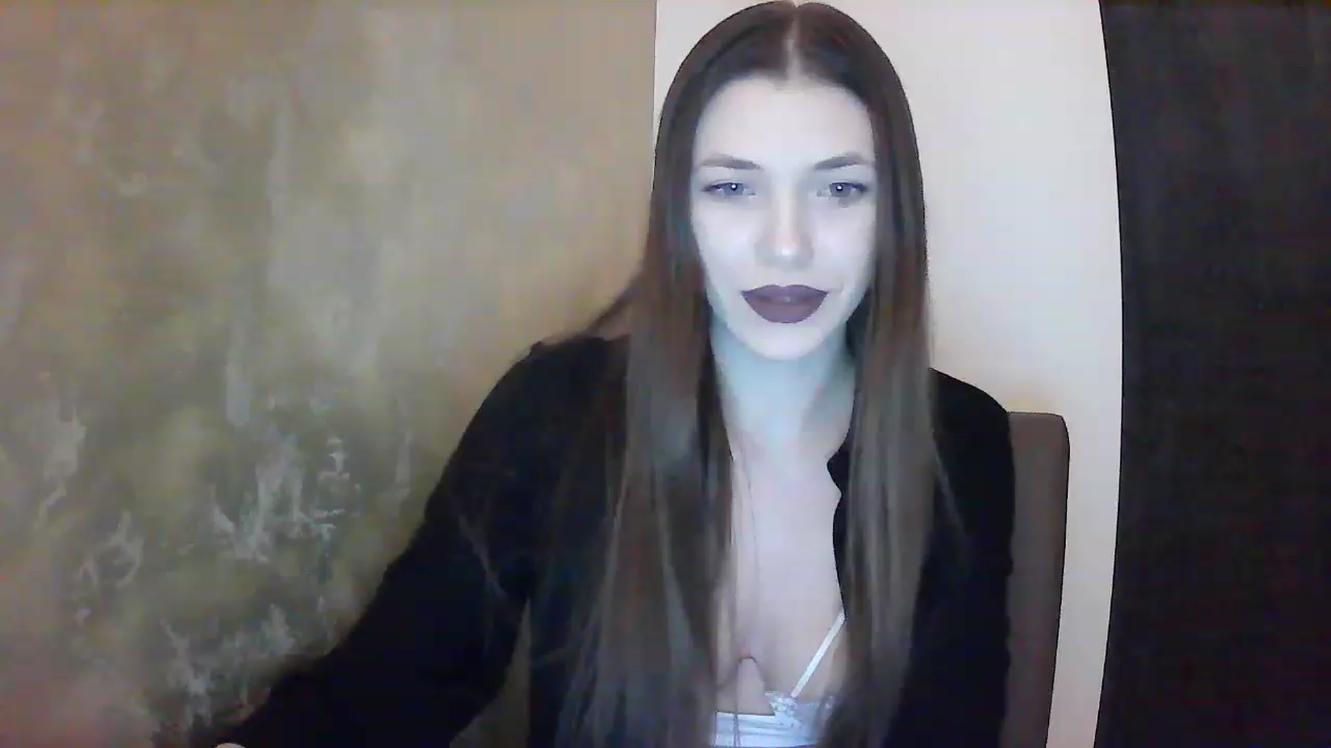 Gallery image thumbnail from GreenKittyy's myfreecams stream on, 02/02/2023, 01:40 image 18 of 20