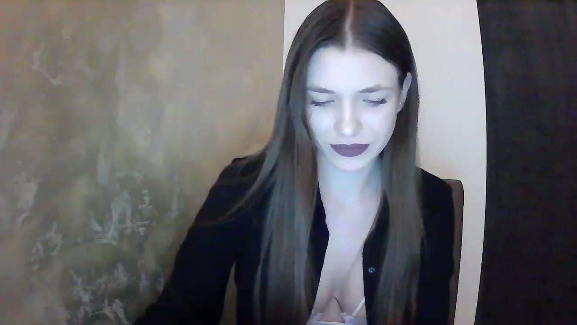 Gallery image thumbnail from GreenKittyy's myfreecams stream on, 02/02/2023, 01:40 image 12 of 20