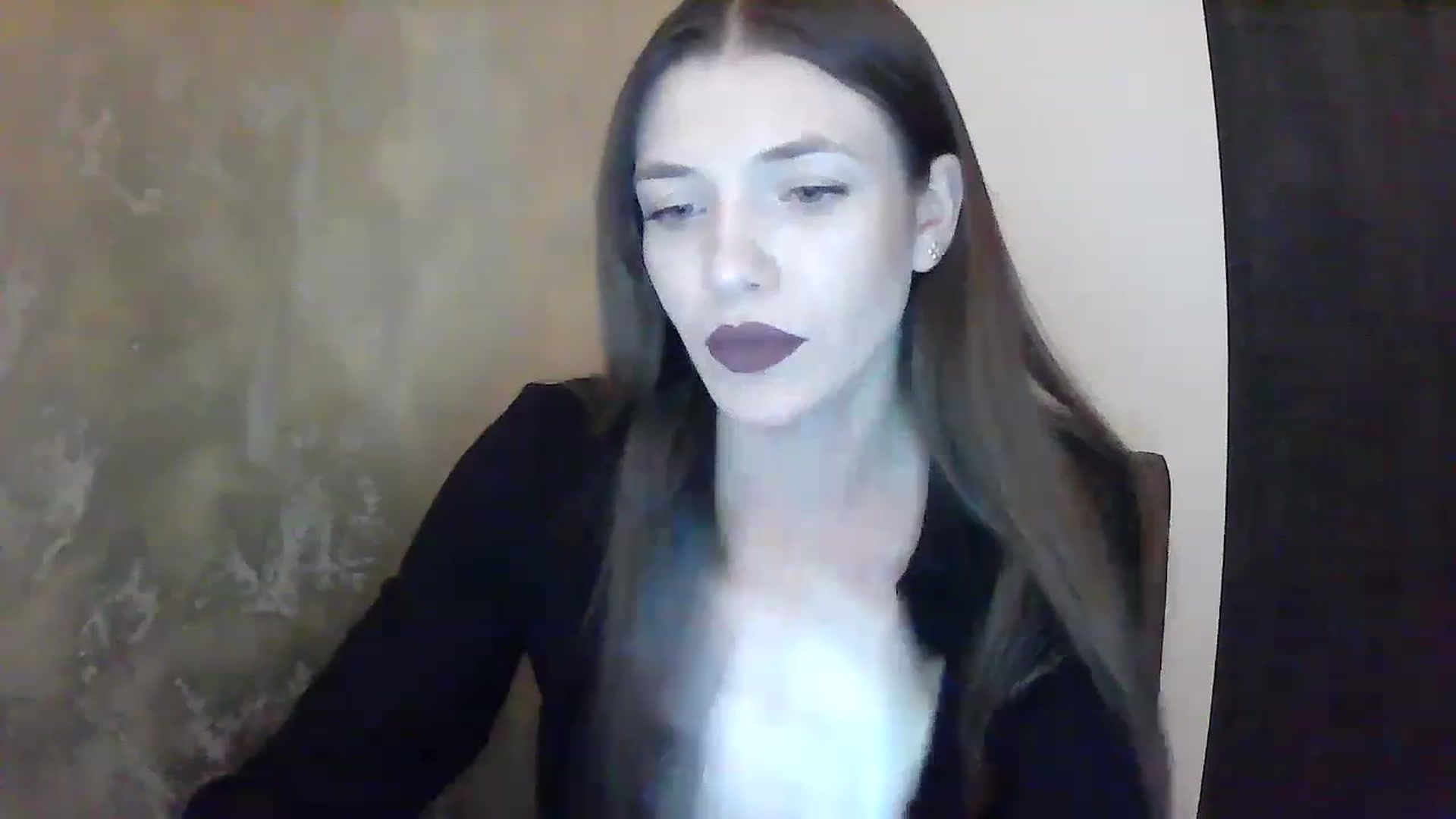 Gallery image thumbnail from GreenKittyy's myfreecams stream on, 02/02/2023, 01:40 image 13 of 20