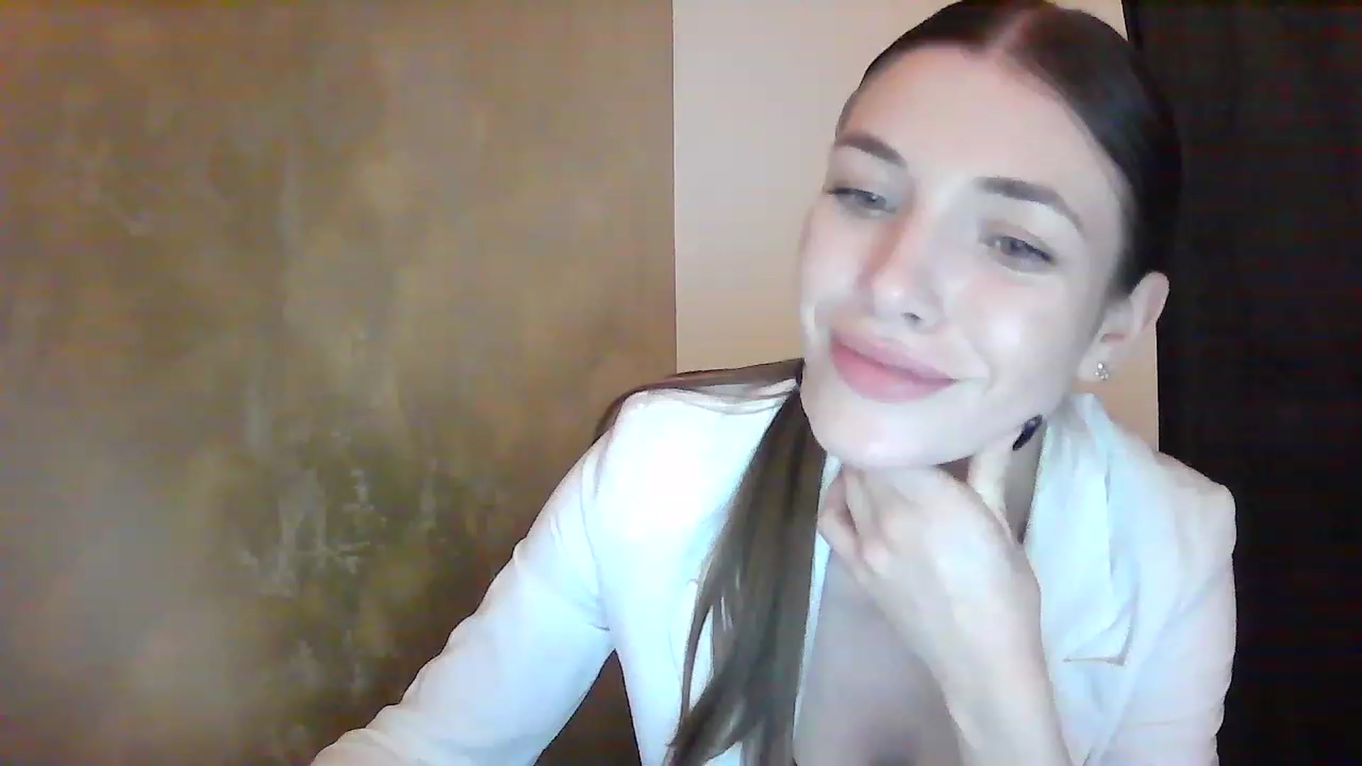 Gallery image thumbnail from GreenKittyy's myfreecams stream on, 02/03/2023, 01:36 image 17 of 20