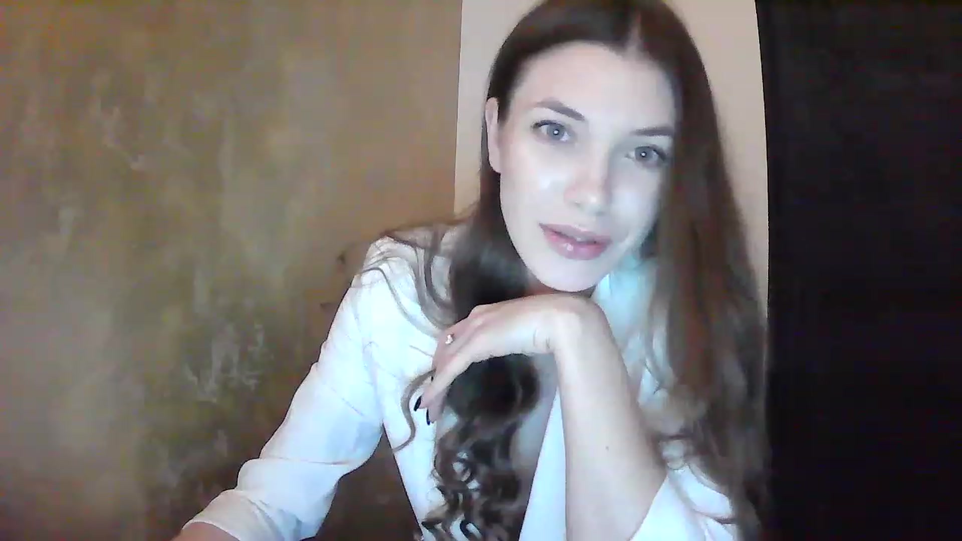 Gallery image thumbnail from GreenKittyy's myfreecams stream on, 02/04/2023, 01:31 image 8 of 20