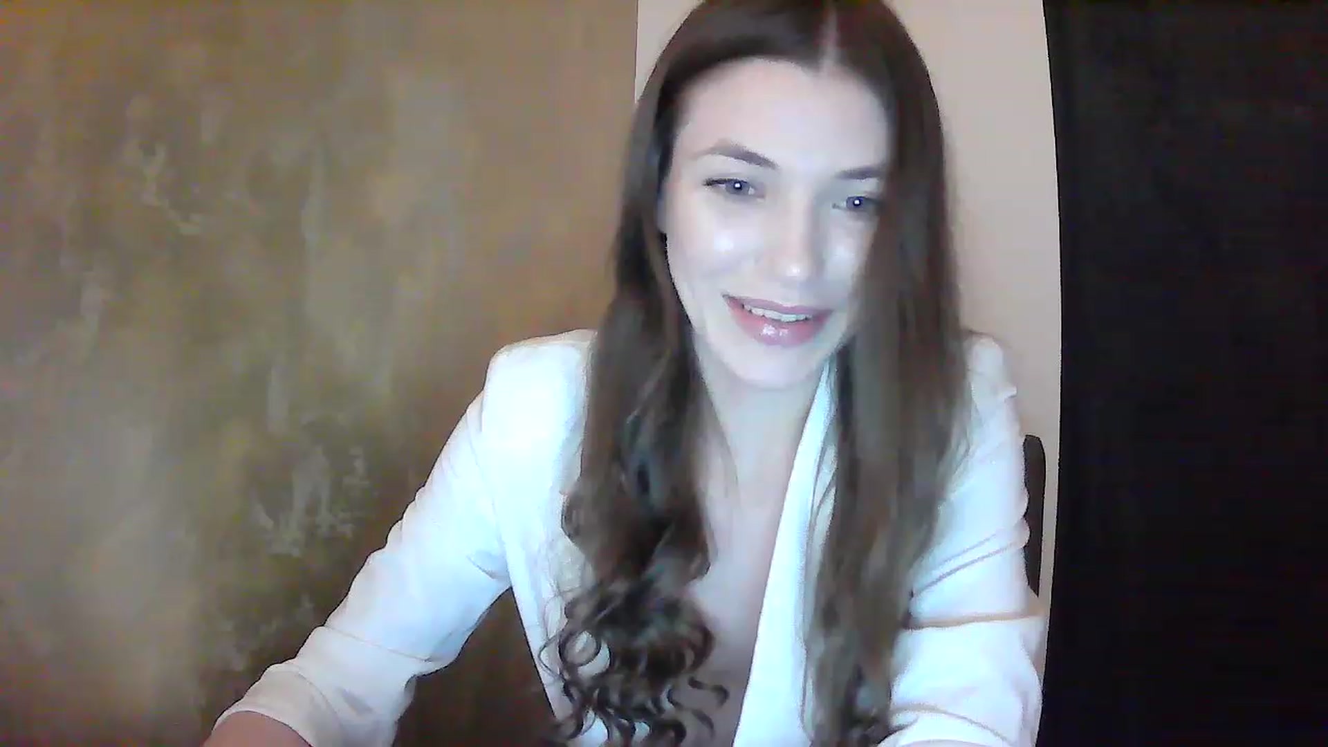 Gallery image thumbnail from GreenKittyy's myfreecams stream on, 02/04/2023, 01:31 image 4 of 20