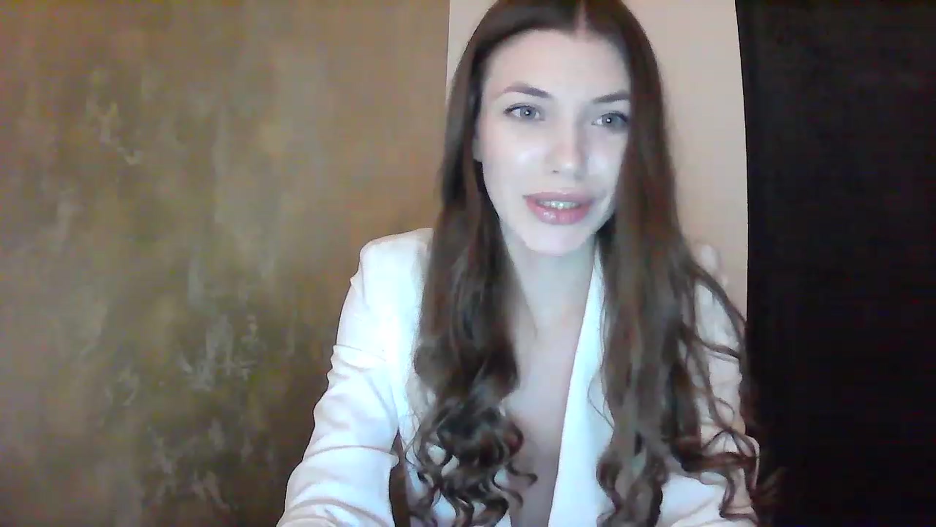 Gallery image thumbnail from GreenKittyy's myfreecams stream on, 02/04/2023, 01:31 image 5 of 20