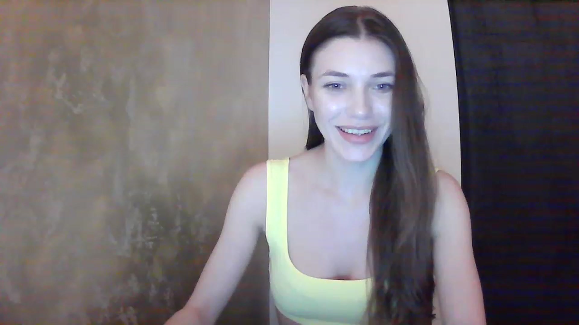 Gallery image thumbnail from GreenKittyy's myfreecams stream on, 02/05/2023, 02:17 image 6 of 20