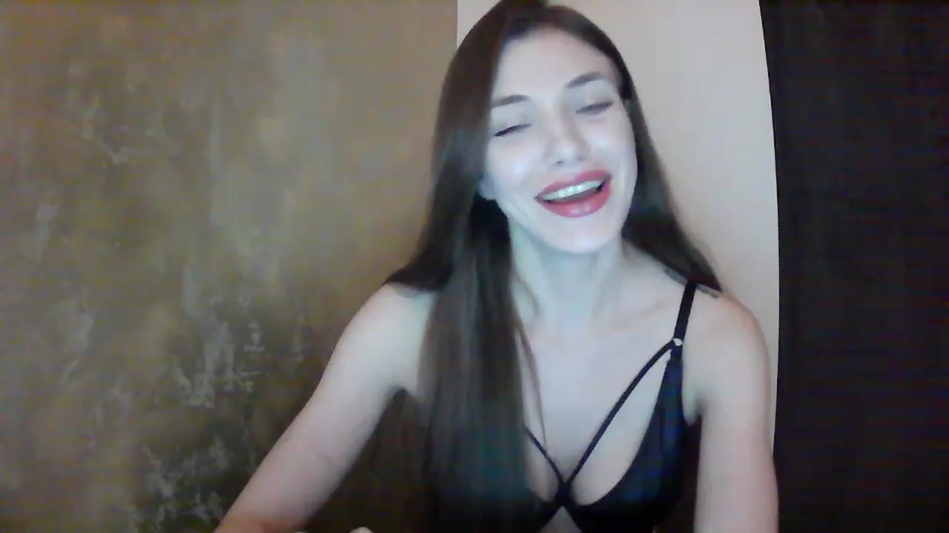 Gallery image thumbnail from GreenKittyy's myfreecams stream on, 02/06/2023, 01:11 image 11 of 20