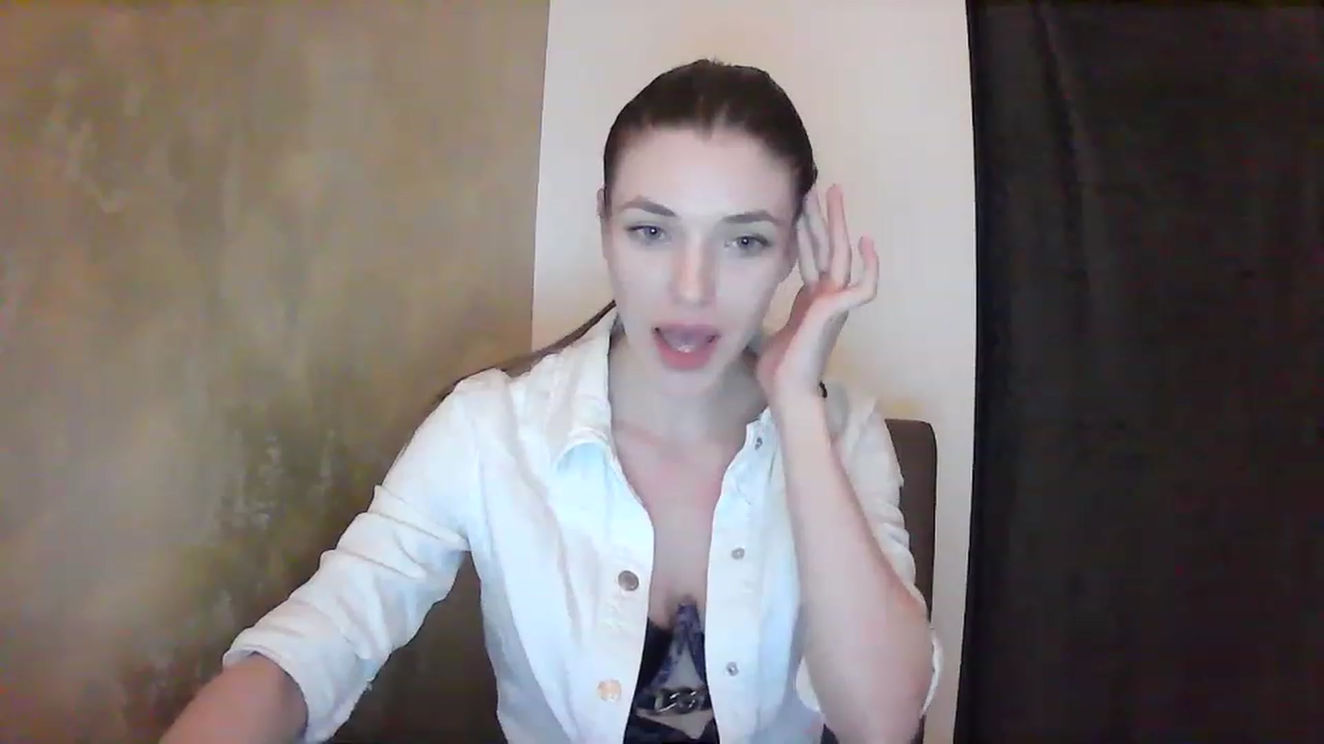 Gallery image thumbnail from GreenKittyy's myfreecams stream on, 02/13/2023, 24:51 image 11 of 20