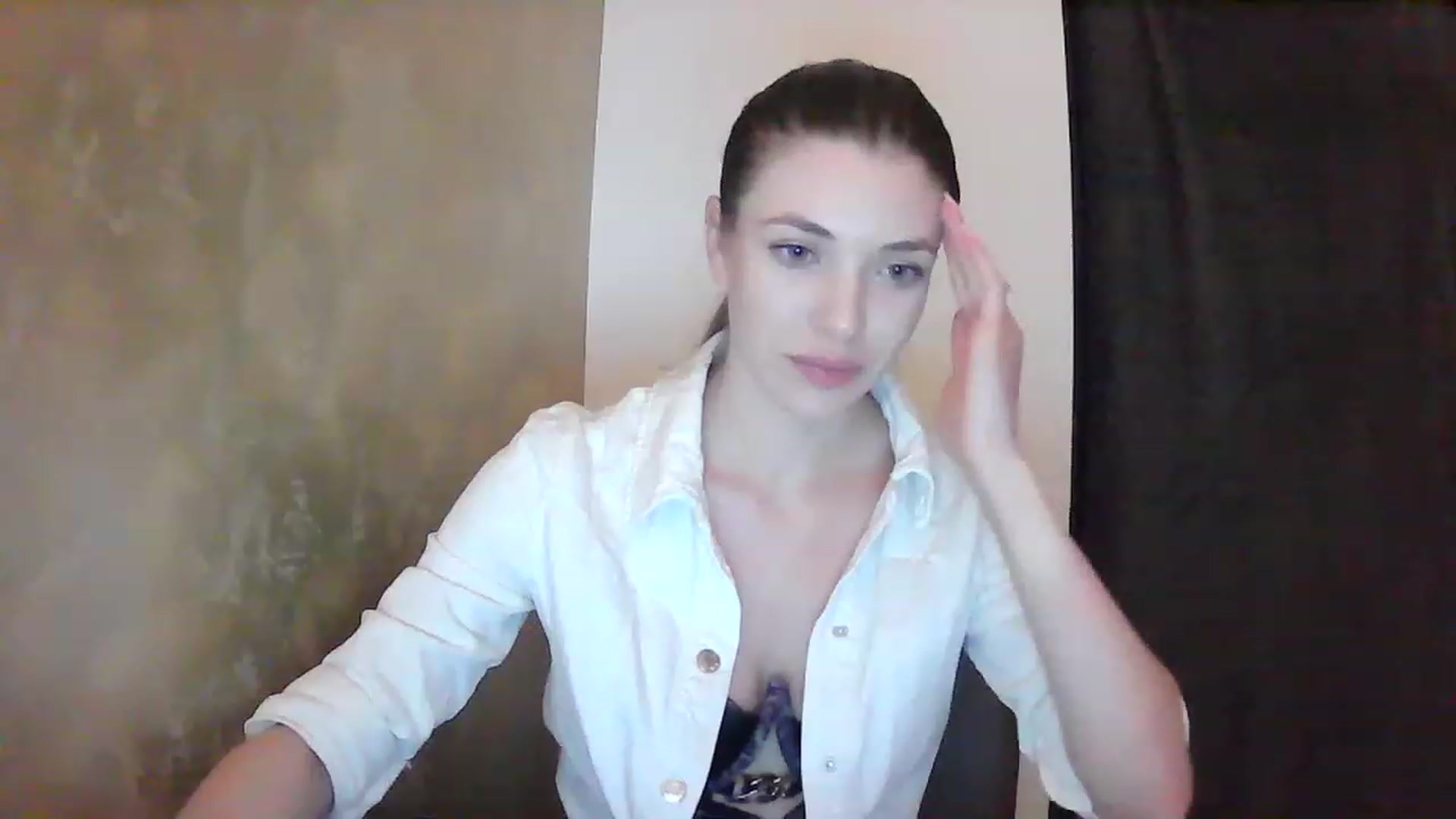 Gallery image thumbnail from GreenKittyy's myfreecams stream on, 02/13/2023, 24:51 image 19 of 20