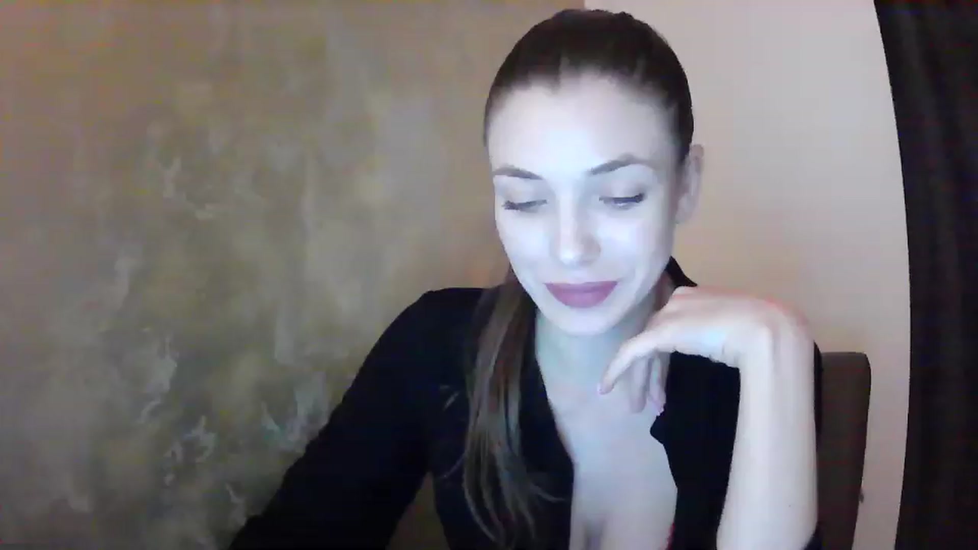 Gallery image thumbnail from GreenKittyy's myfreecams stream on, 02/16/2023, 24:46 image 10 of 20