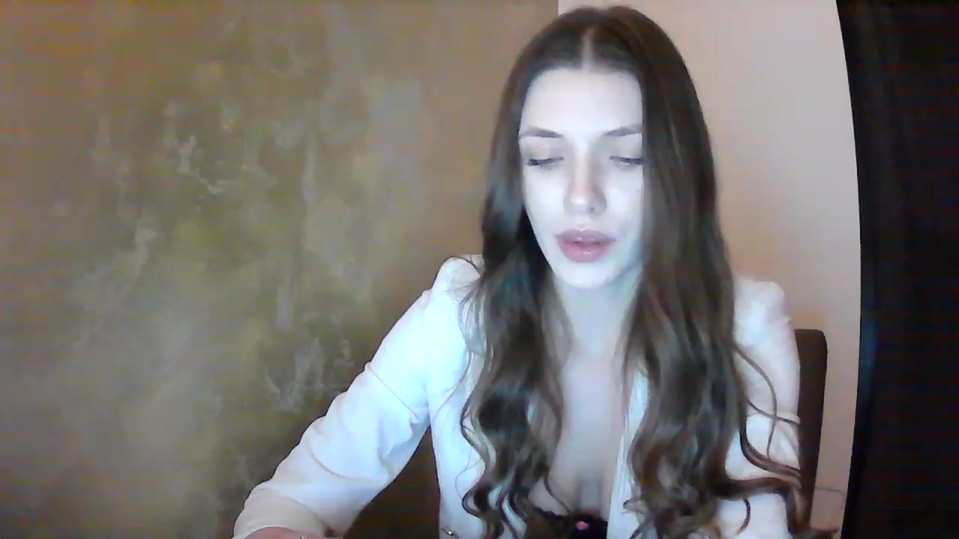 Gallery image thumbnail from GreenKittyy's myfreecams stream on, 02/27/2023, 24:04 image 6 of 20