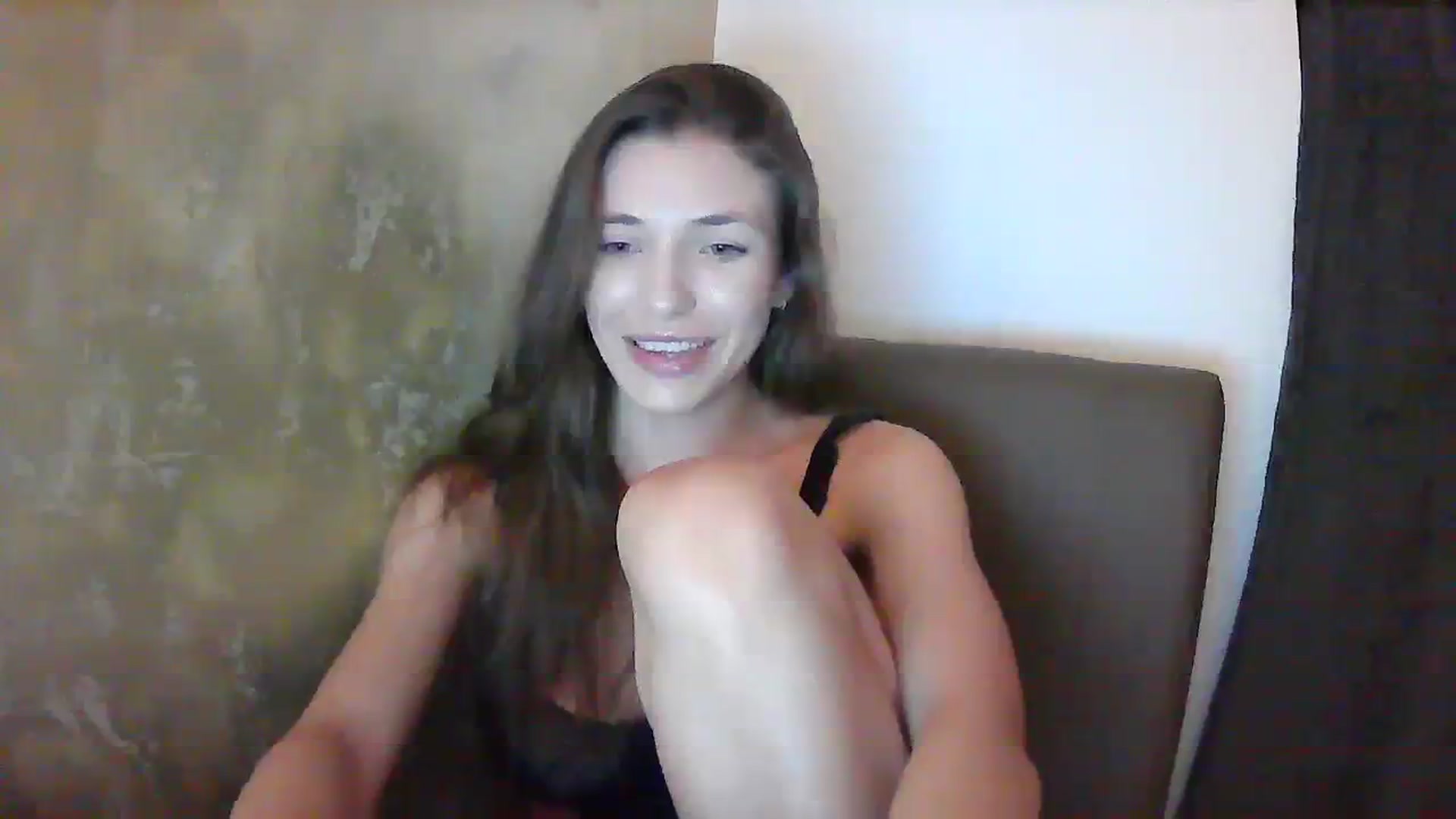 Gallery image thumbnail from GreenKittyy's myfreecams stream on, 08/04/2023, 02:20 image 20 of 20