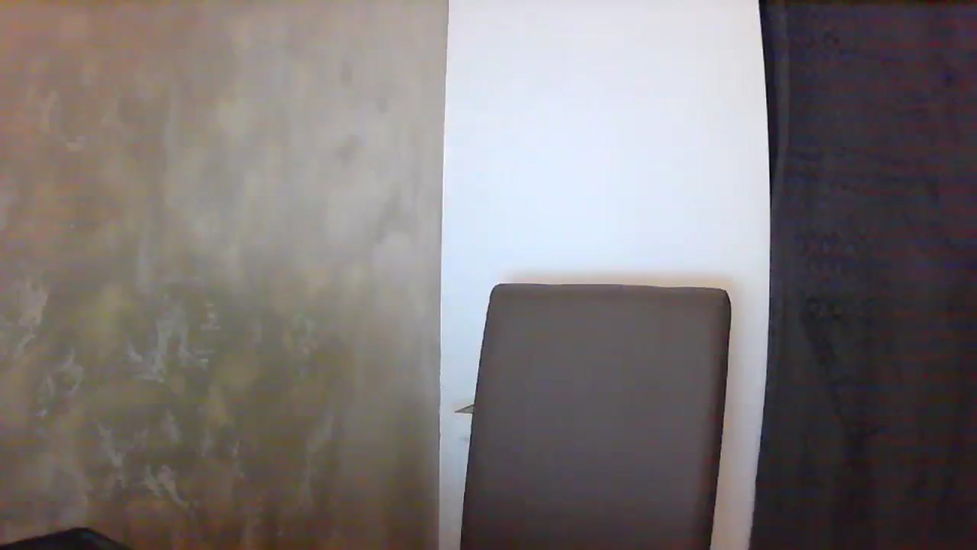 Gallery image thumbnail from GreenKittyy's myfreecams stream on, 08/21/2023, 01:26 image 2 of 20