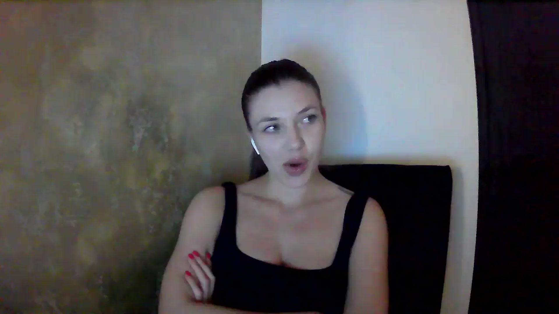 Gallery image thumbnail from GreenKittyy's myfreecams stream on, 09/08/2025, 01:10 image 5 of 20