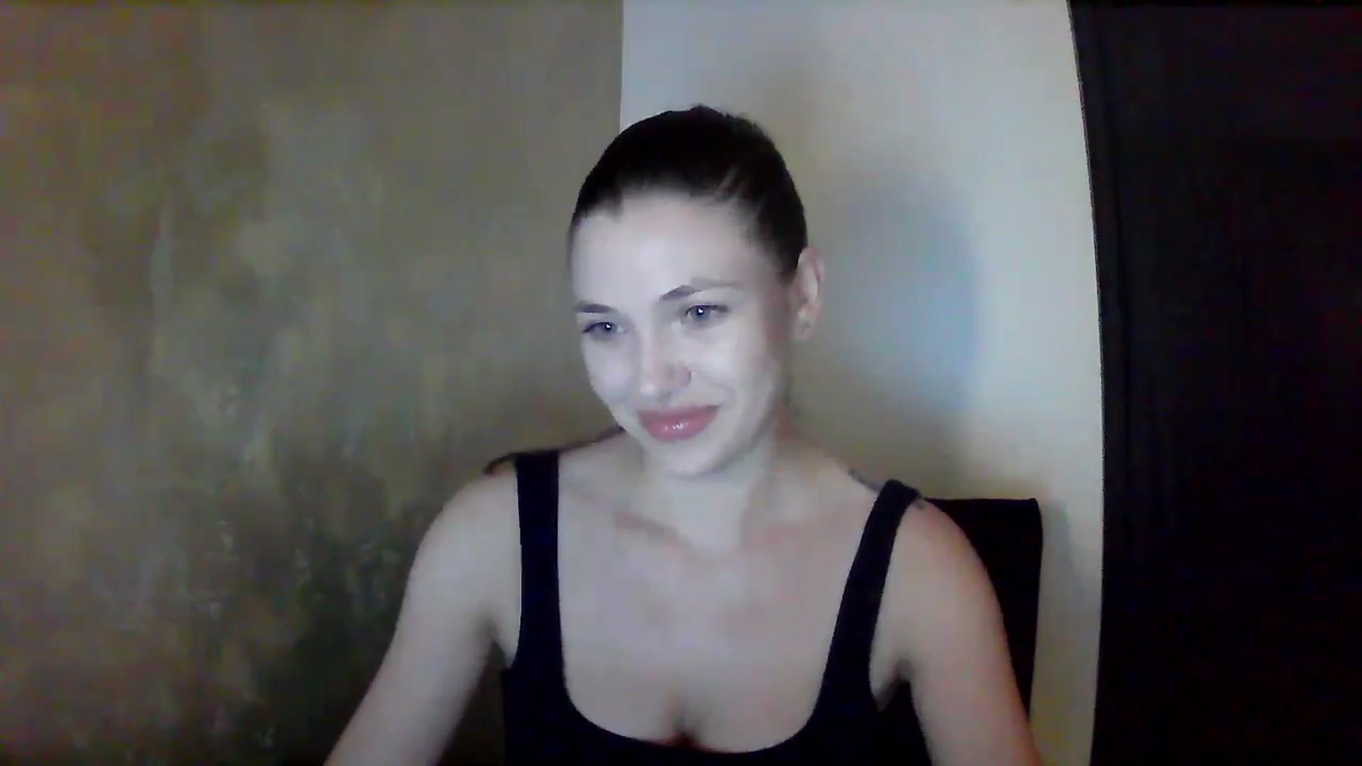 Gallery image thumbnail from GreenKittyy's myfreecams stream on, 09/08/2025, 01:10 image 3 of 20