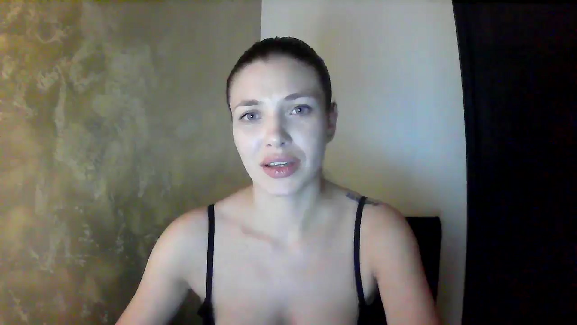 Gallery image thumbnail from GreenKittyy's myfreecams stream on, 09/08/2025, 01:34 image 5 of 20