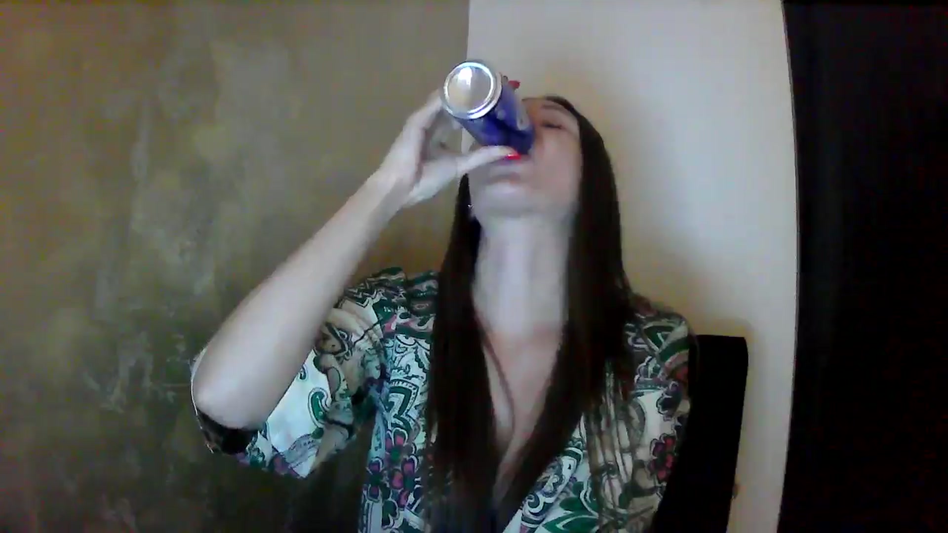 Gallery image thumbnail from GreenKittyy's myfreecams stream on, 09/09/2025, 02:12 image 7 of 20