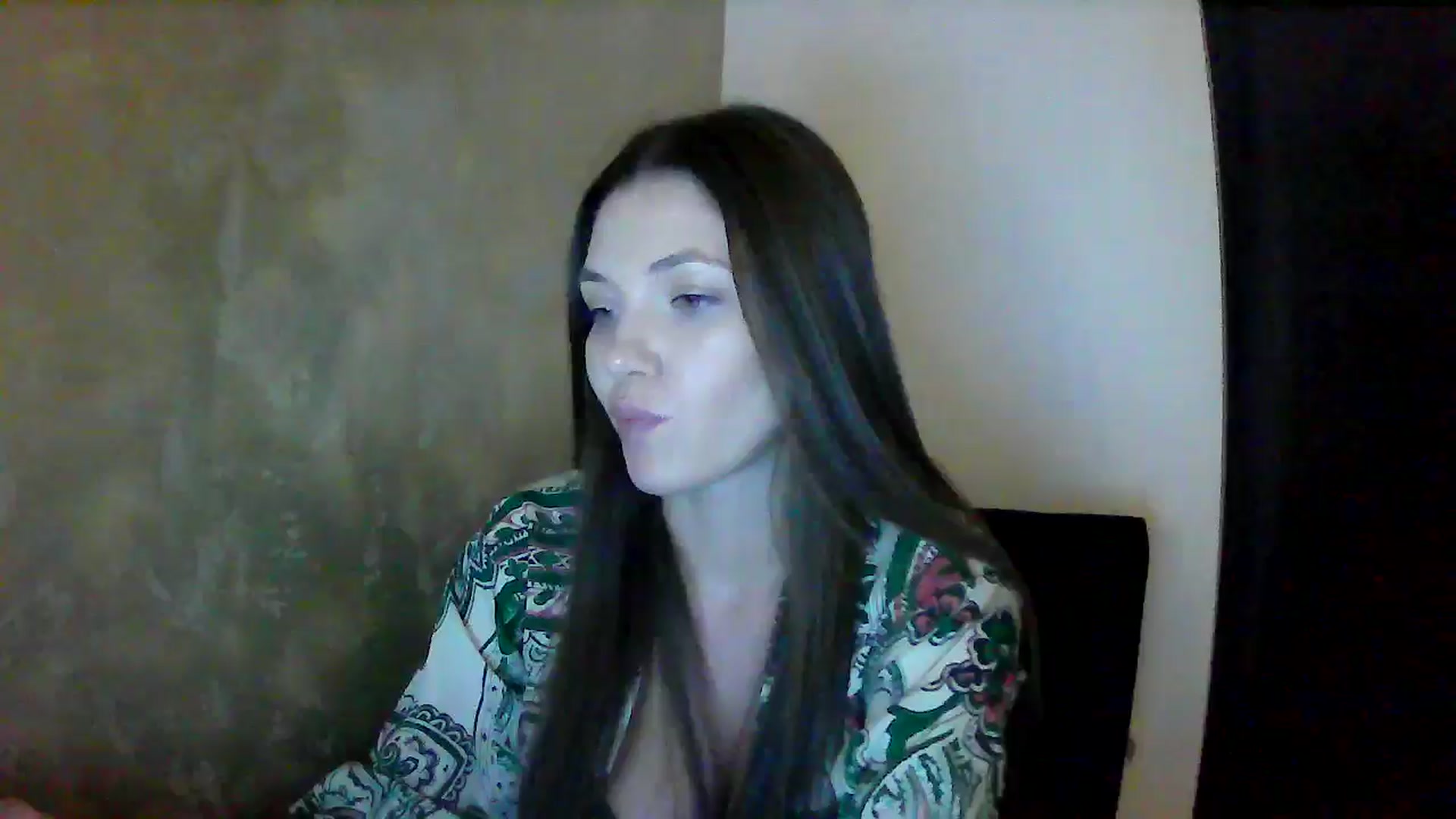 Gallery image thumbnail from GreenKittyy's myfreecams stream on, 09/09/2025, 02:12 image 4 of 20
